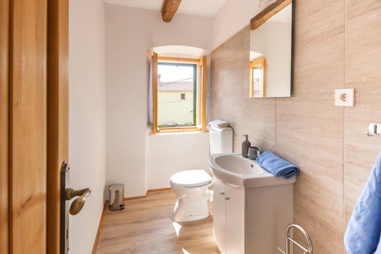 House Krizanic In Marcana, Istria, With 2 Apartments, Total 9 Guests מראה חיצוני תמונה