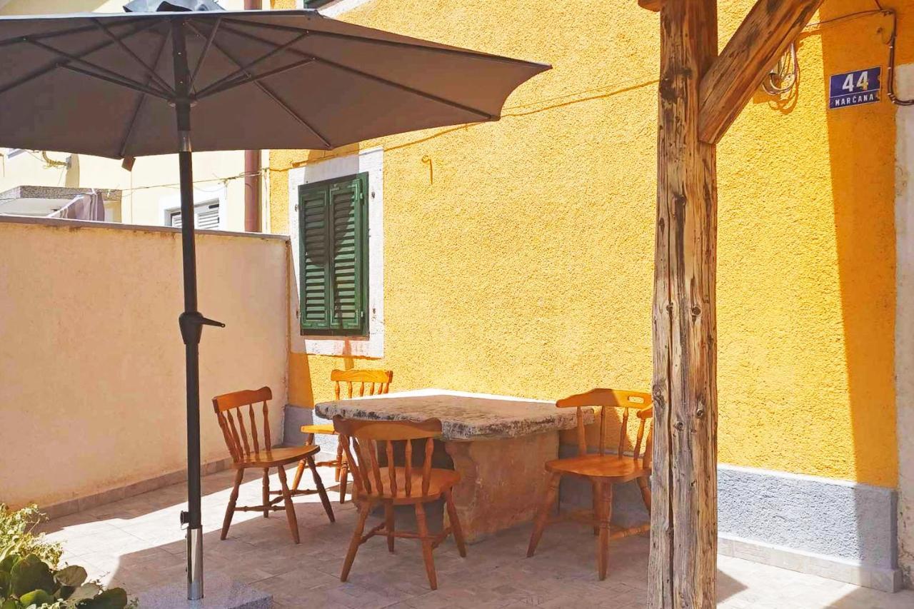 House Krizanic In Marcana, Istria, With 2 Apartments, Total 9 Guests מראה חיצוני תמונה